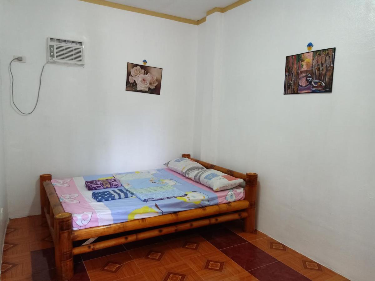 Lennon'S Place Backpacker Hostel Panglao Exteriör bild